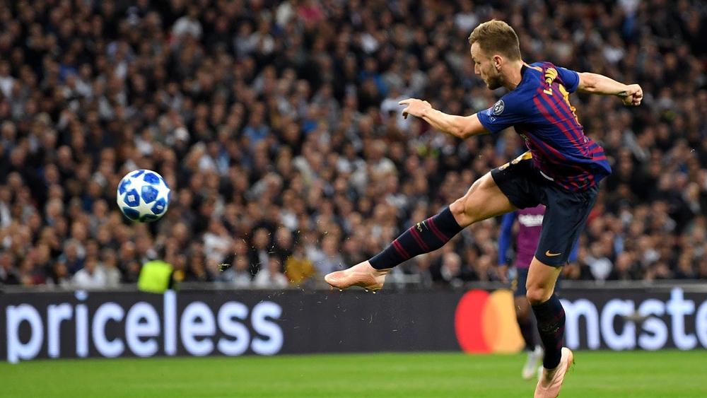 راكيتيتش بتسديدة "صاروخية" يسجل الهدف 600 لبرلشونة