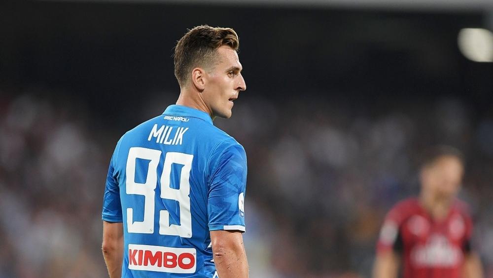 إشهار مسدس في وجه لاعب نابولي لسرقة ساعته "روليكس"