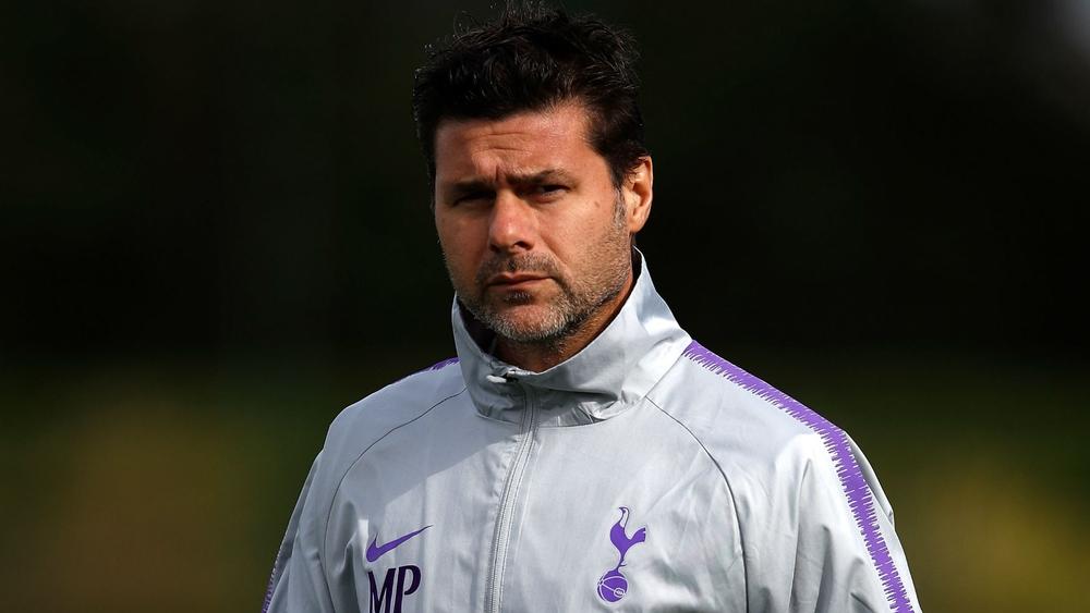 بوكيتينو يُعلن غضبه بسبب التواصل مع المنتخبات