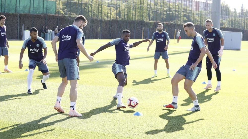 "بوسكيتس الصغير" يظهر في تدريبات برشلونة