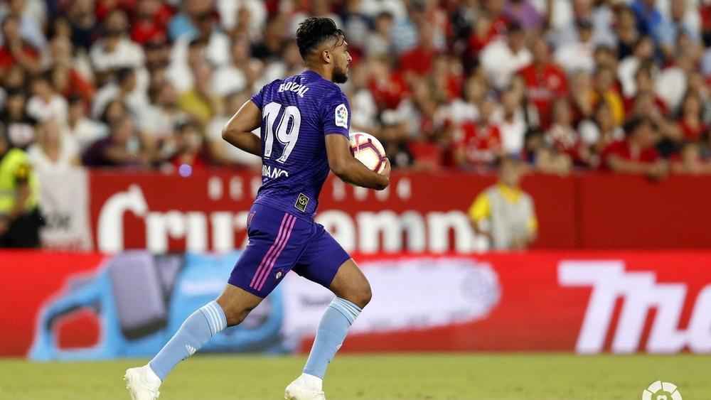 بوفال يُداعِبُ "العالمية" بهدف "خُرافي" .. ويحْشِدُ التَّعاطف لتمتِيعِه بالرَّسمية