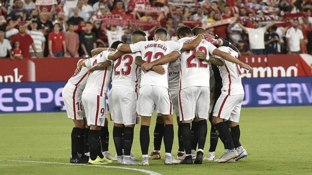 إشبيلية يتسلح بالأمل لتكرار إنجازه الوحيد في الليجا