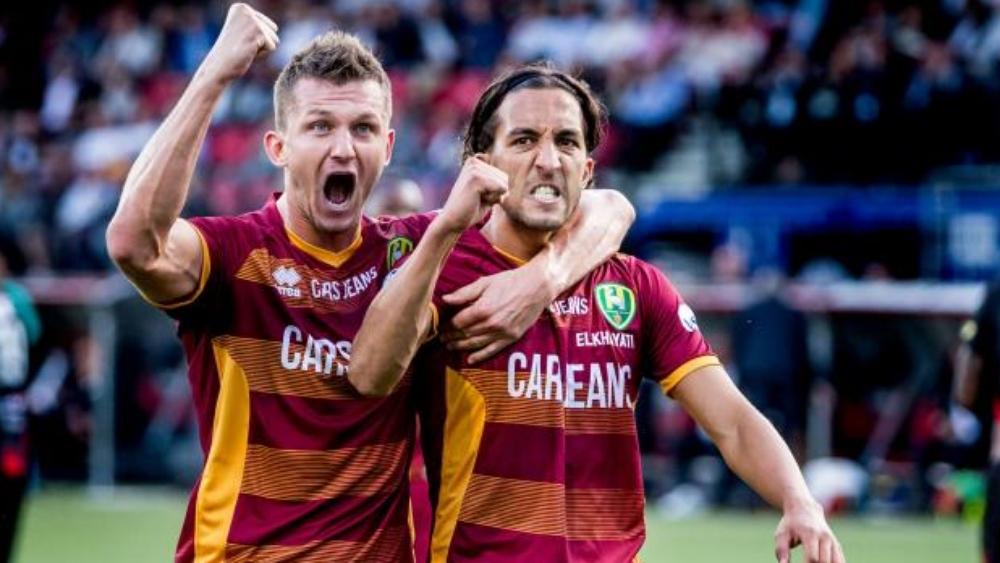 ناصر الخياطي يَيْأسُ من إمكانية تمثيل "الأسود" ويُرحِّب بمجاورة هولندا