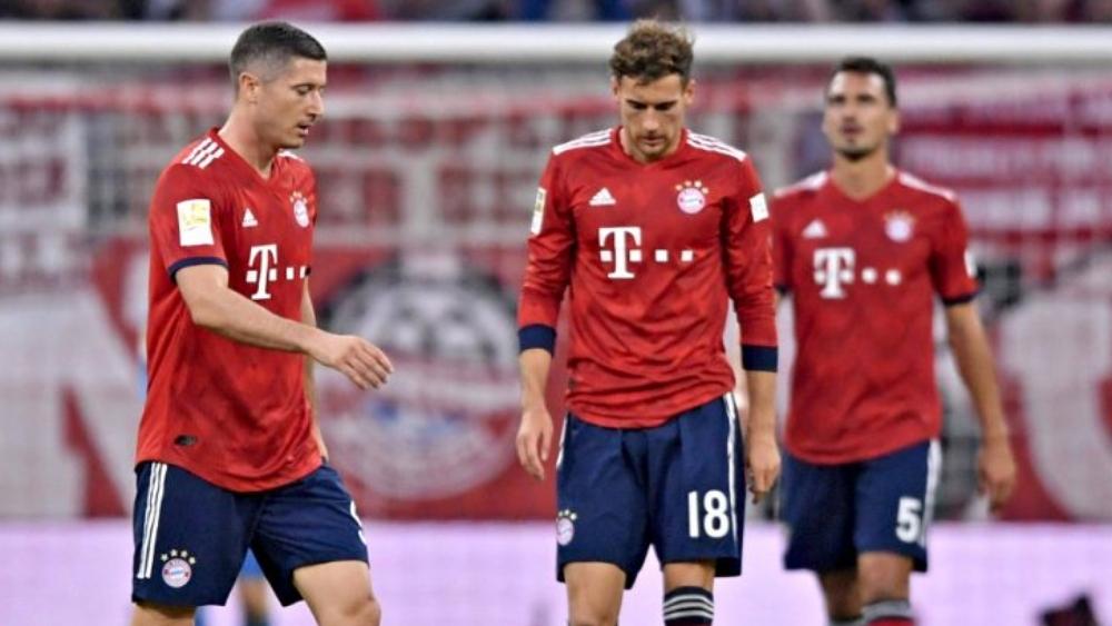 رئيس بايرن ميونخ: تكرار التوقفات الدولية "جنون"