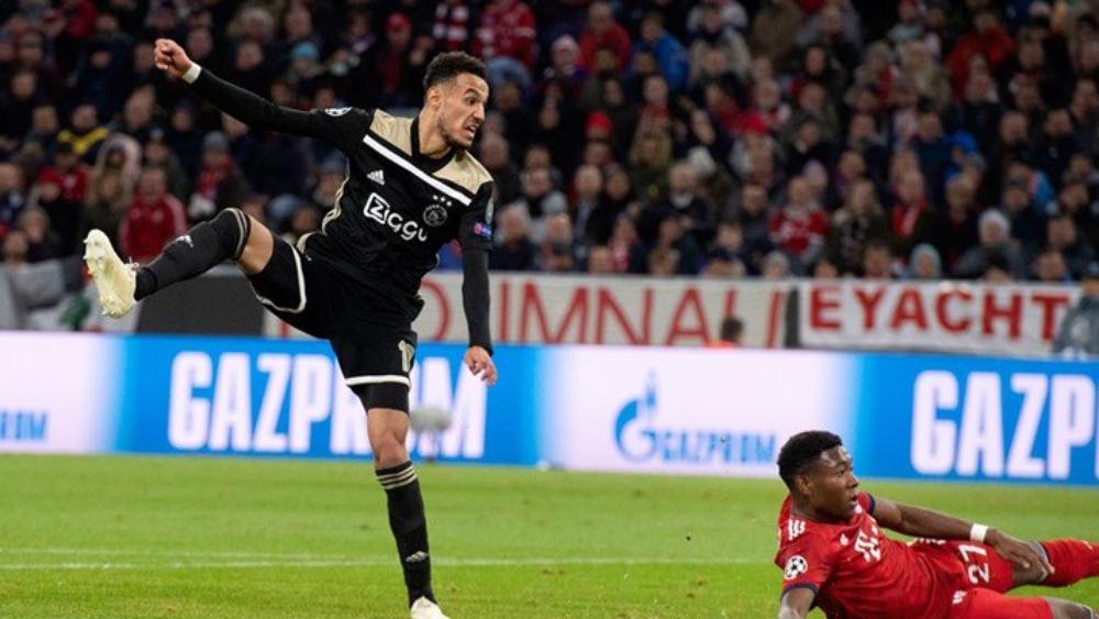 "فيشاج": مزراوي موهبة قوية دفاعيا وتجلب الإضافة هجومياً