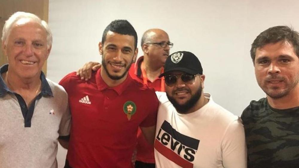 مدرب الوداد و مساعده يزوران بلهندة بعد مواجهة جزر القمر