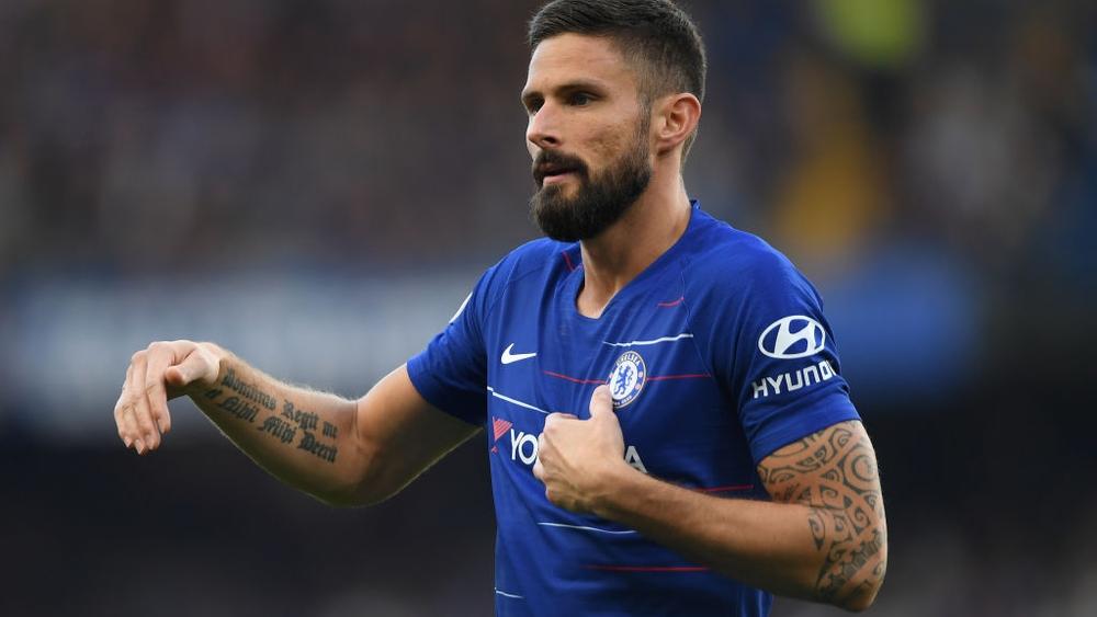 جيرو: ألعب في أفضل نادي بإنجلترا