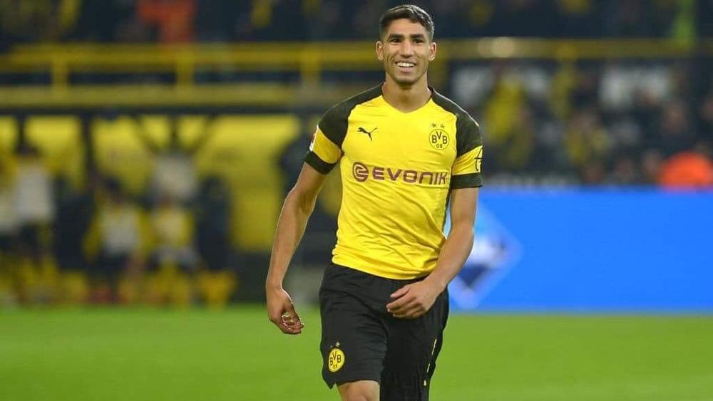 حكيمي أساسي للمباراة الرابعة توالياً بـ"البوندسليغا"