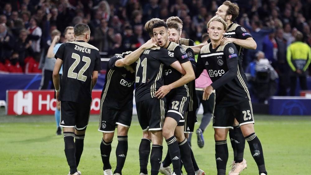 مزراوي يُهدي أياكس فوزاً ثميناً أمام بنفيكا