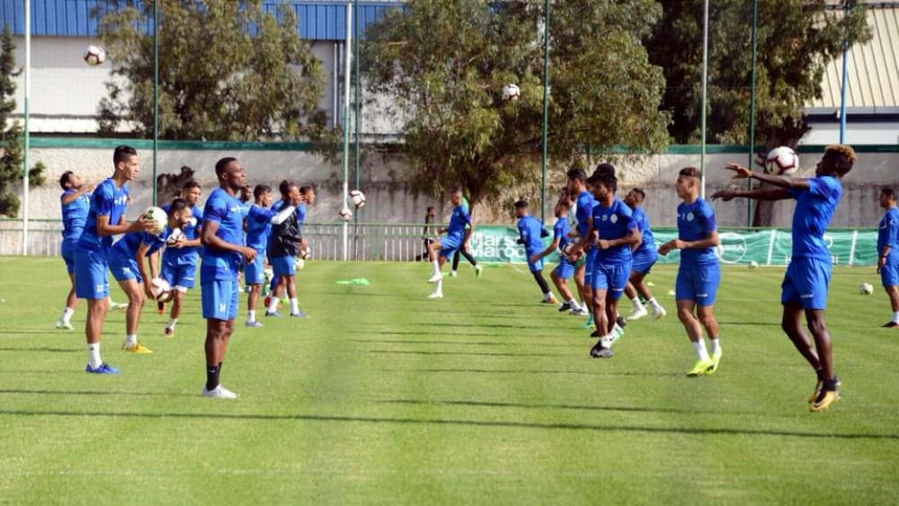 إستعدادات الرجاء لنصف نهائي "الكأس الفضية" تنطلق اليوم بعد عودة الفريق من مصر