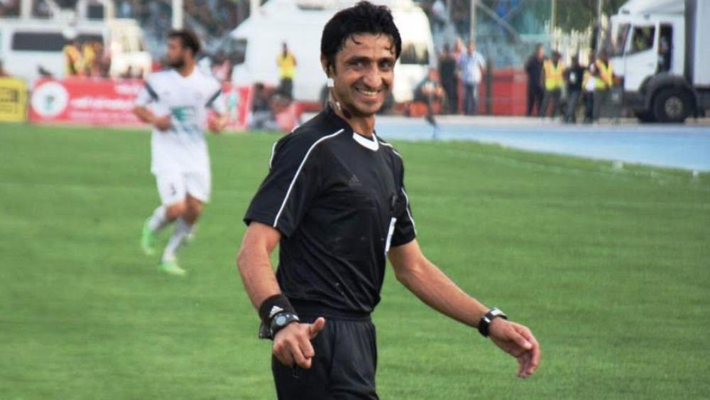 الحكم العراقي مهند قاسم يقود إياب الوداد و النجم الساحلي