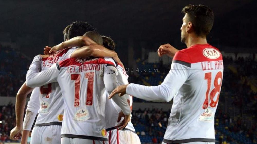 تشكيلة الوداد الرسمية لمباراة الكأس: "لا مفاجآت باستثناء عودة الناهيري لمركز الظهير الأيسر"