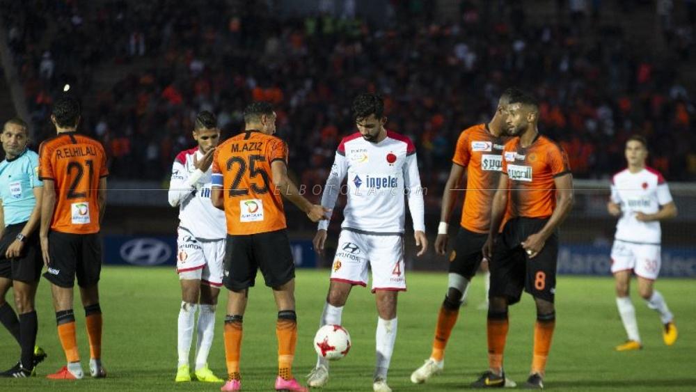 لاعبو الوداد يرفضون الإدلاء بالتصريحات و كومارا "ينهار باكيا" بعد الإقصاء