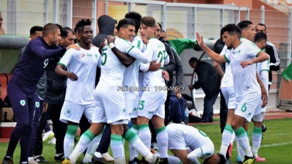 المولودية الوجدية تفرض التعادل على "س.وادي زم" في آخر الأنفاس