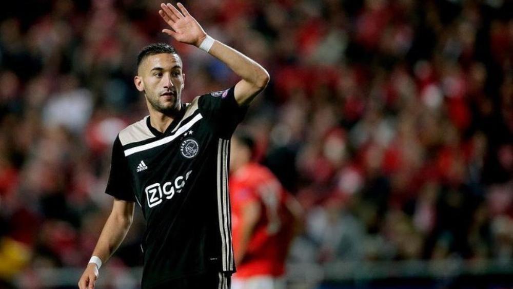 لاعب هولندي سابق: "سعر زياش هو 40 مليون.. ونادي دورتموند هو الأنسب له"