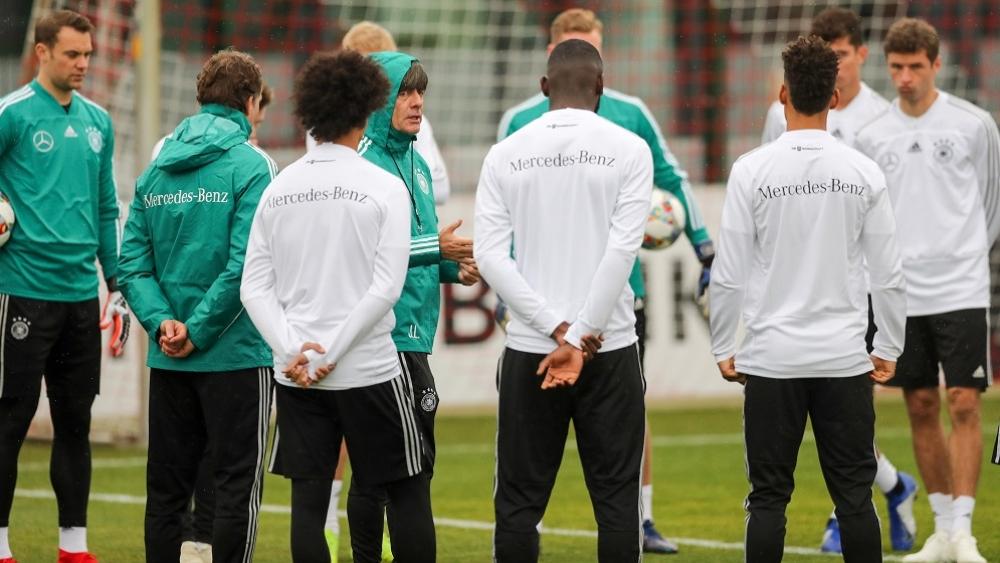 رويس يغيب عن ألمانيا ودراكسلر يستأذن بسبب الحداد