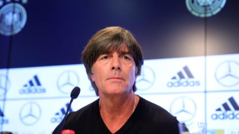 لوف يركز على تجديد دماء ألمانيا بتغييرات واسعة