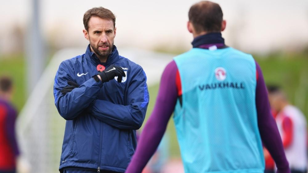 مدرب المنتخب الإنجليزي حزين تُجاه واين روني