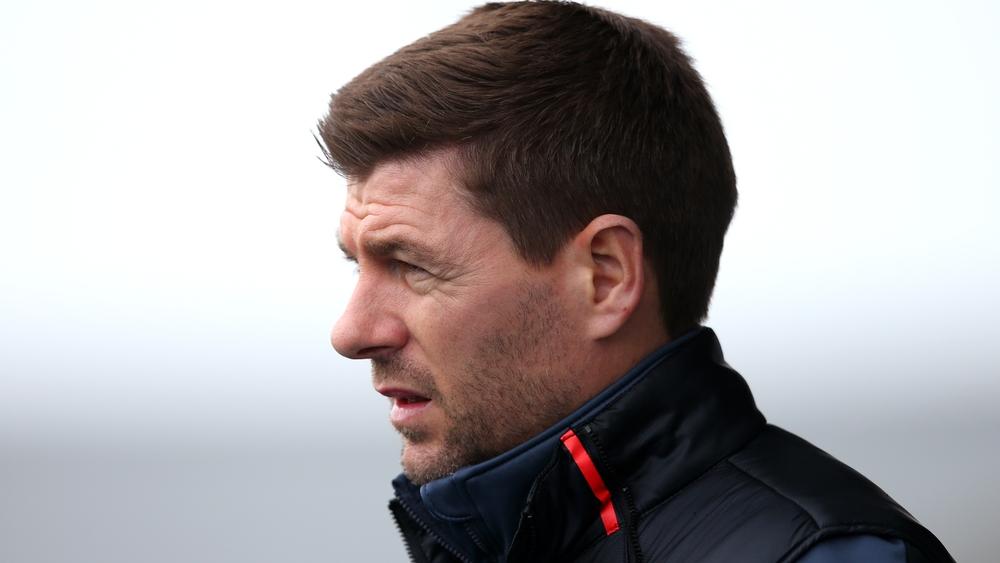 جيرارد يعترف بأنه كان على وشك مغادرة ليفربول في 2005