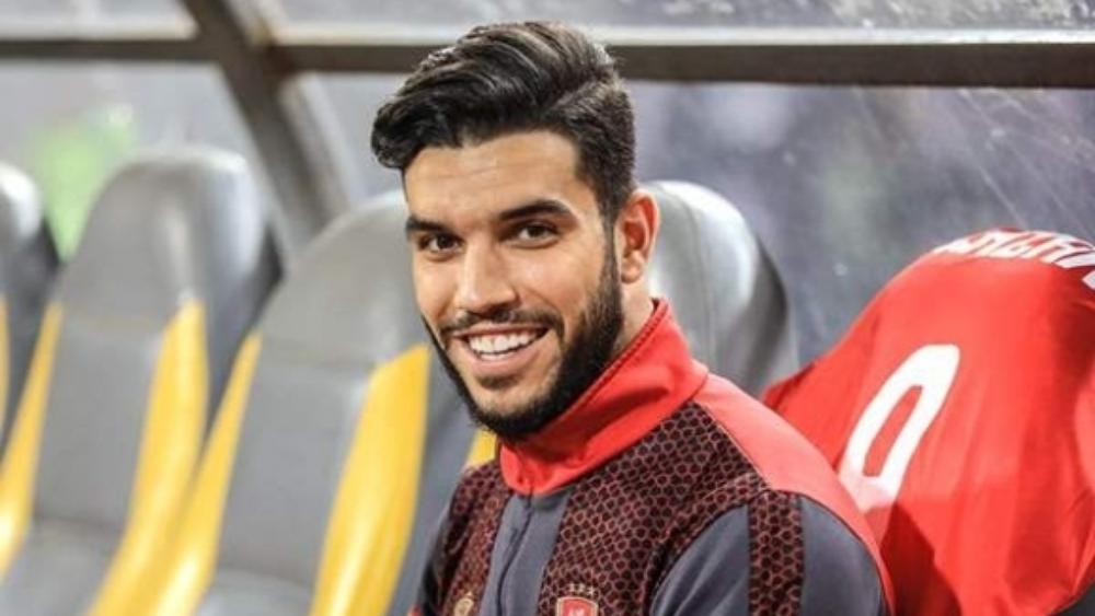 أزارو يتسلَّمُ الشطر الثالث من راتبه مع الأهلي