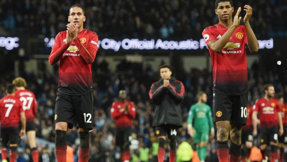 ريال مدريد يفكر في المستقبل ويخاطب مان يونايتد