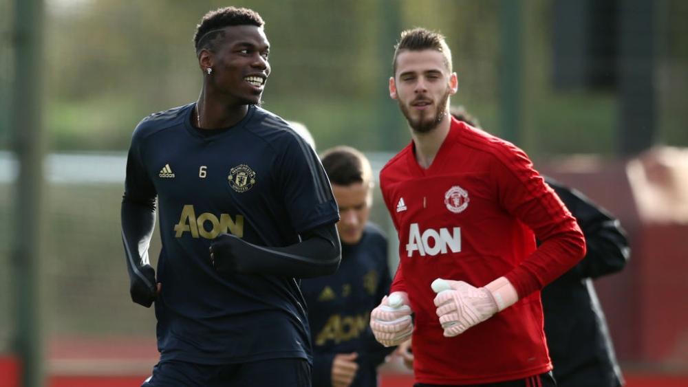 صحف إنجلترا | مانشستر يونايتد مُهدد بفقدان دي خيا وبوجبا