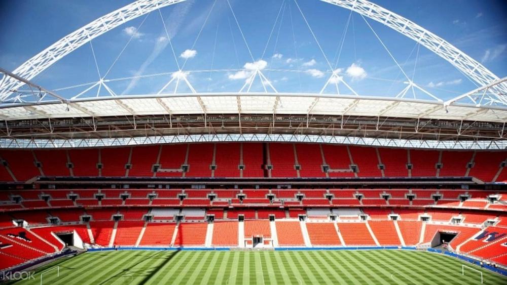 الويفا يحسم مصير مباراة توتنهام والإنتر في ويمبلي