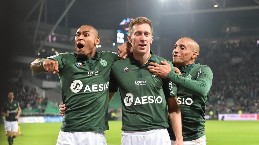 سانت إتيان يشدد الخناق على مونبلييه وليل