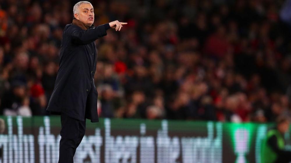 مورينيو يوجه رسالة للاعبي مان يونايتد