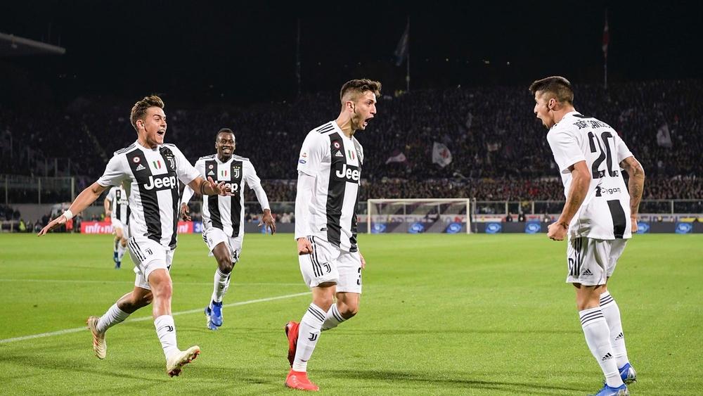 برشلونة يبدي اهتمامه بلاعب يوفنتوس