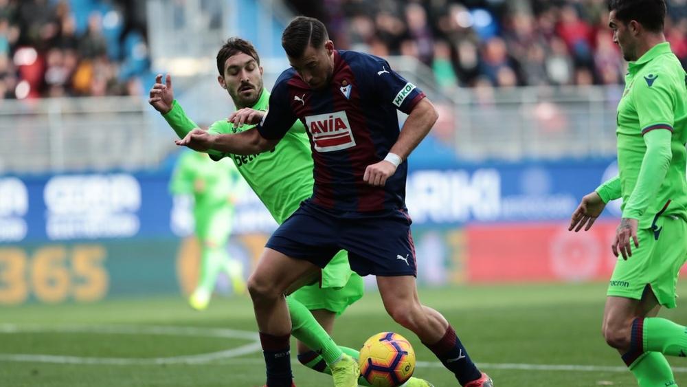 تعادل "مجنون" بين إيبار وليفانتي بـ"الليغا"