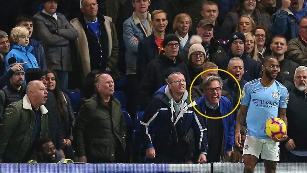 مشجع تشيلسي يقدم اعتذاره لرحيم سترلينج