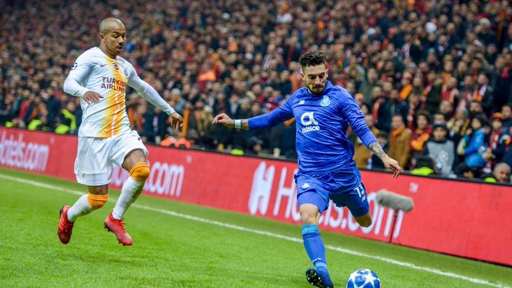 بورتو يهزم غلطة سراي وشالكه يتخطى لوكوموتيف موسكو