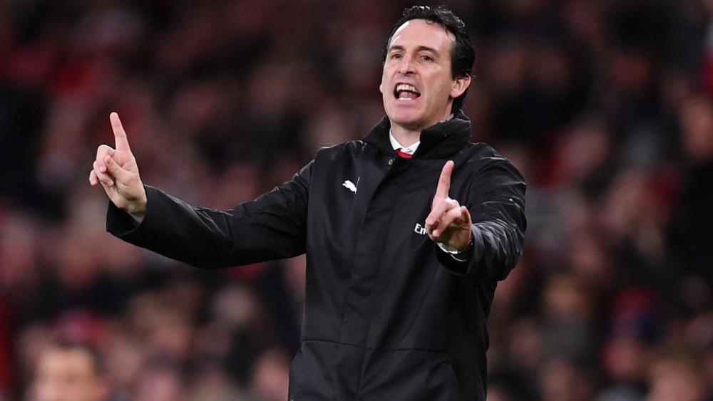 إيمري يعلق على الصور المُسربة لسهرة نجوم آرسنال