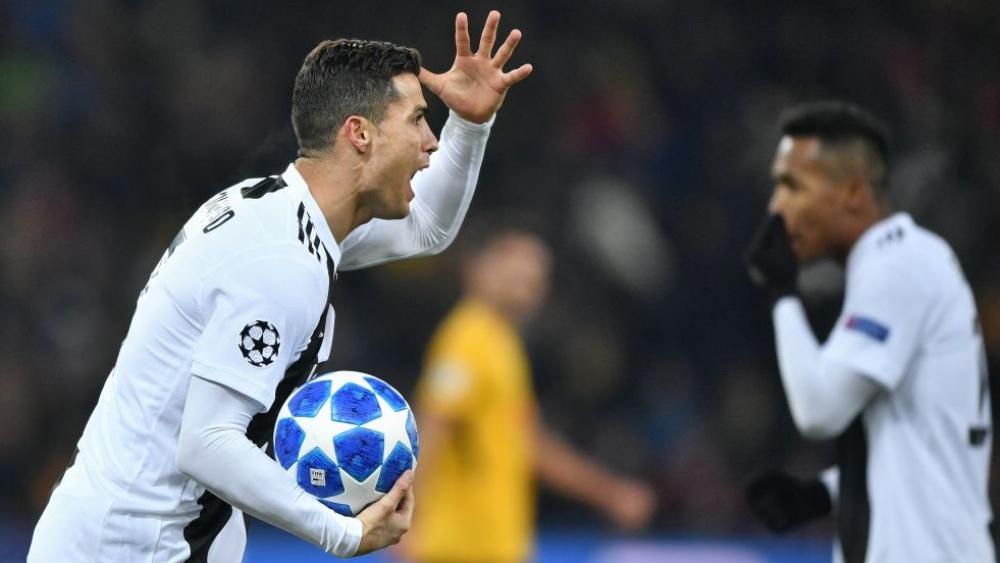 رونالدو: أحدد موقفي من اللعب في يوفنتوس باجتماع مع أليجري