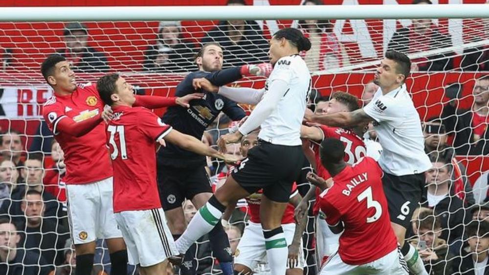 ليفربول يريد تعميق جراح مانشستر يونايتد