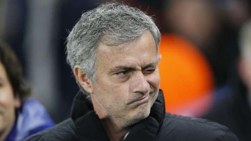 إقالة مورينيو تكلف مانشستر يونايتد مبلغا ضخما