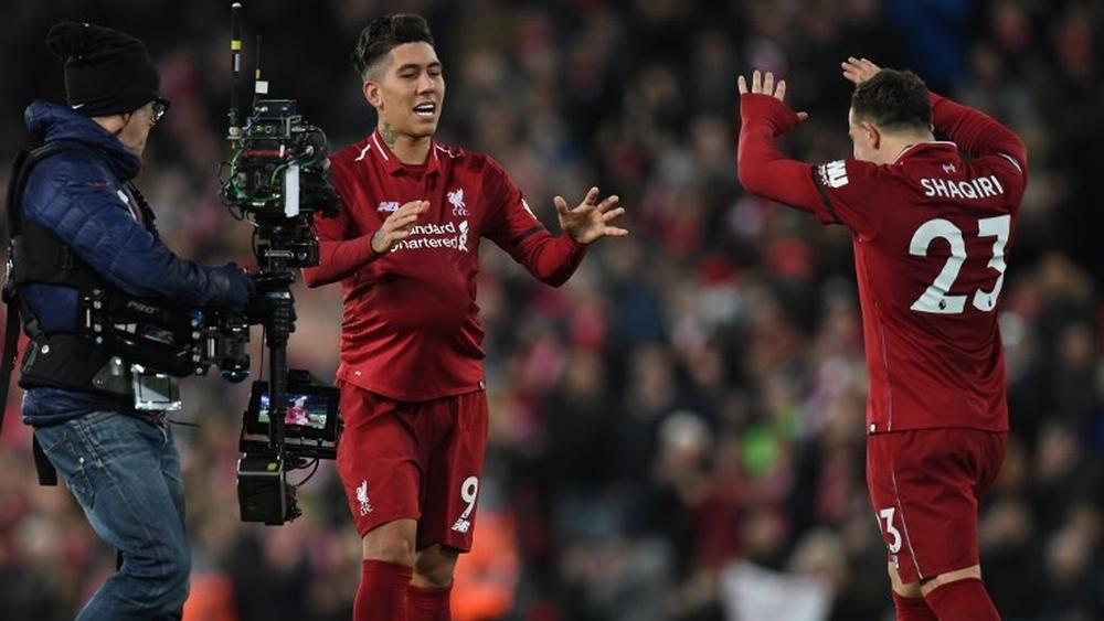 شاكيري يحث فيرمينو على المزيد