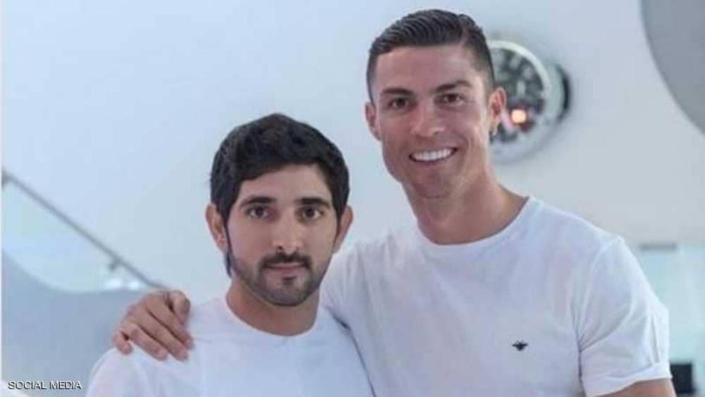 رونالدو ينشر صورته مع ولي عهد دبي مع سيل من الإعجابات