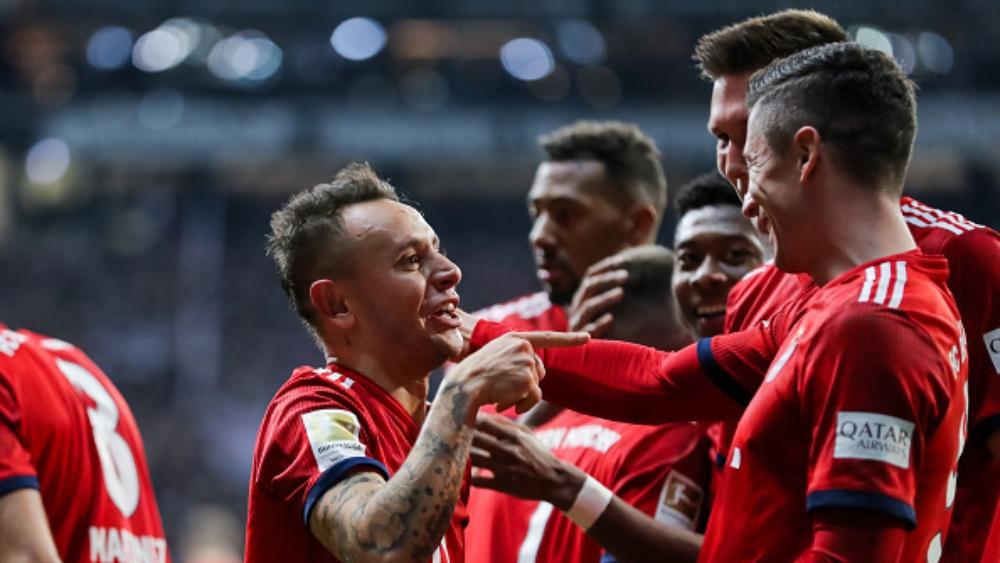 كيف أصبح البايرن حمامة سلام في الأزمة بين قطر ودول الخليج؟