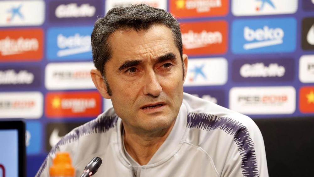 فالفيردي يتمنى عودة أومتيتي في الشهر الحالي