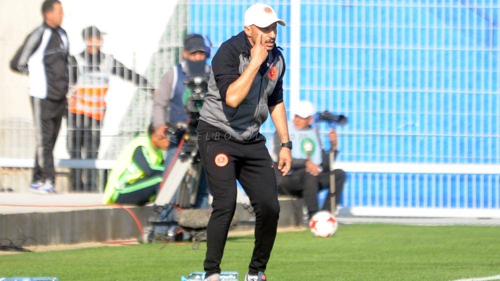 الجامعة توقف مدرب نهضة بركان منير الجعواني