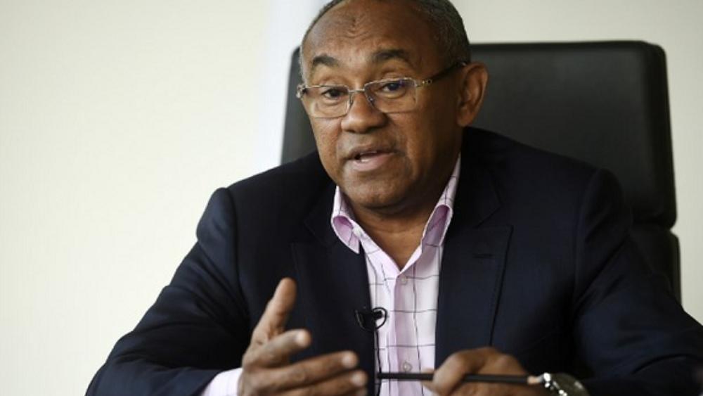 رئيس "الكاف" يُوضح أسباب اختيار مصر