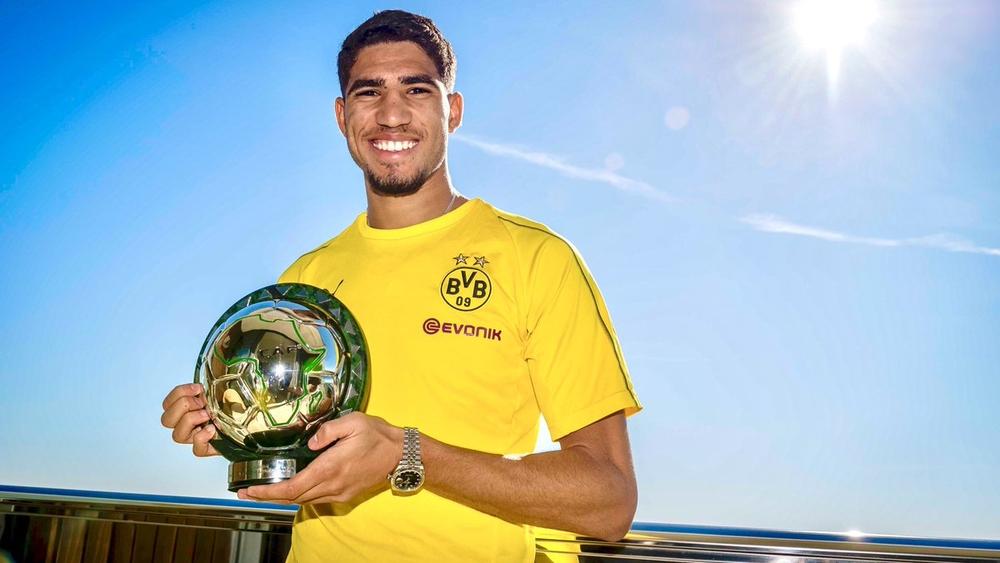 حكيمي: ريال مدريد؟ وكيلي يهتم بالموضوع