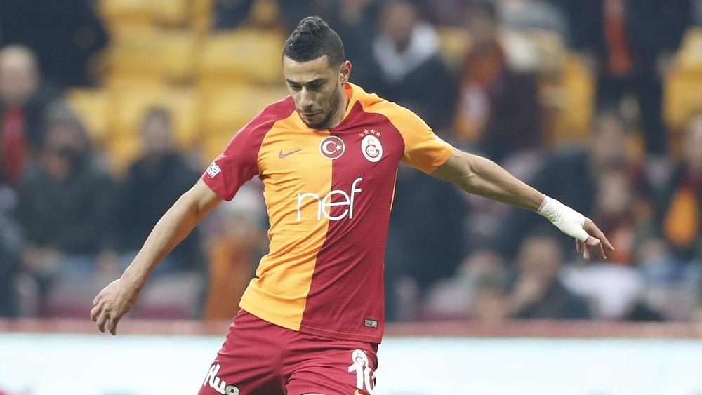 بلهندة يَسْتَهِلٌّ مرحلة الإياب بفوزٍ وعقوبة إيقاف