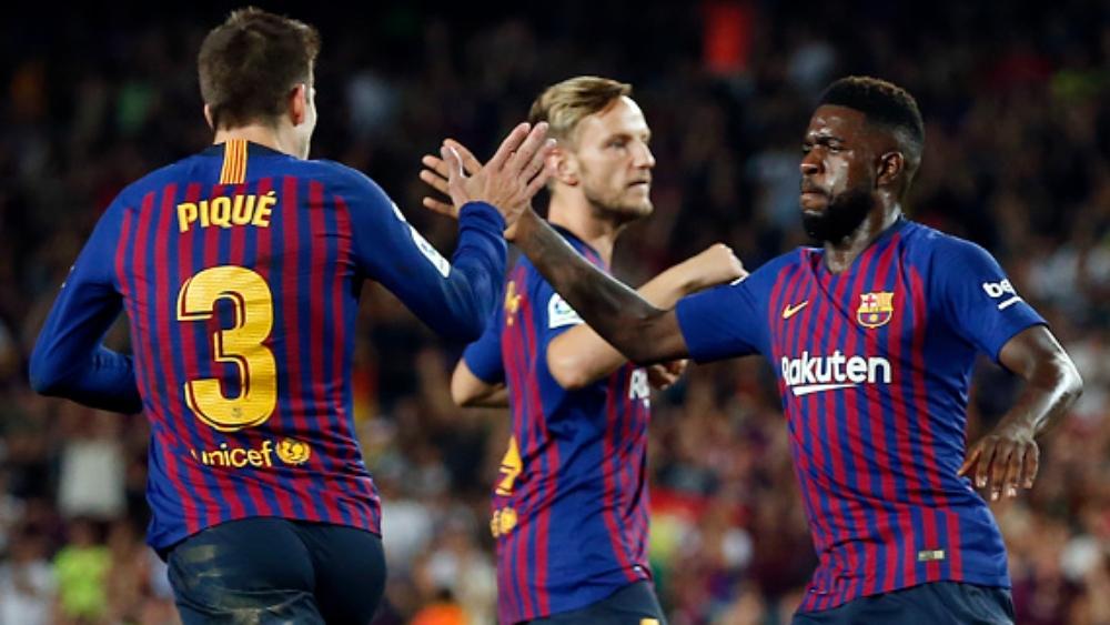 صورة مدافع برشلونة بملعب الإمارات تشعل حماس جماهير آرسنال