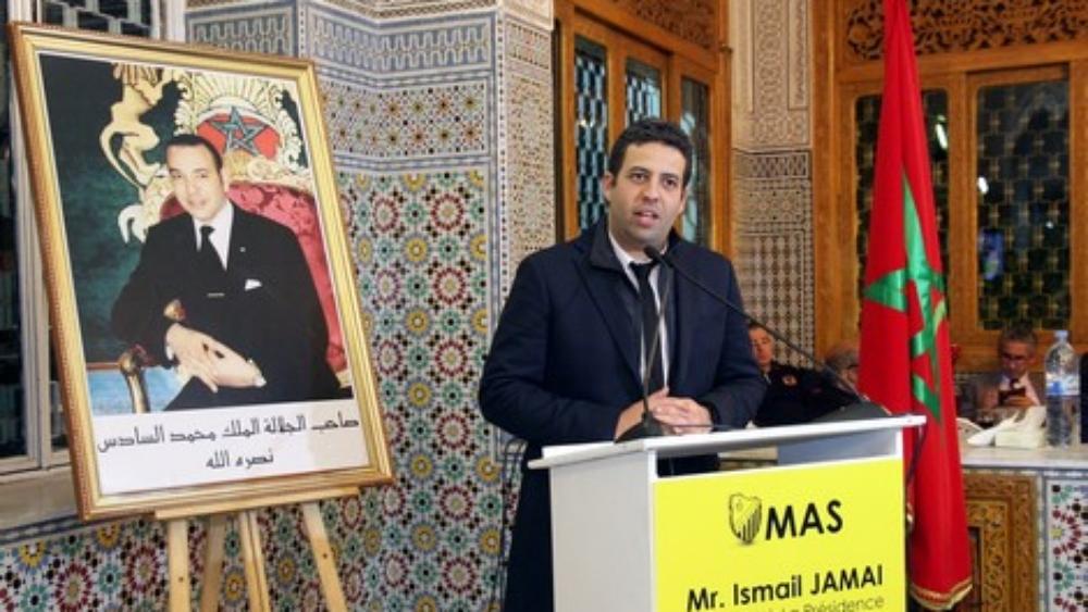 الجامعي يُحدث ثورة بـ"الماص" ويكسب القلوب بموقف خاص