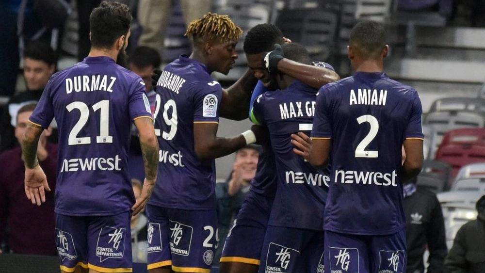 تولوز وجانجون يصعدان إلى ثمن نهائي كأس فرنسا