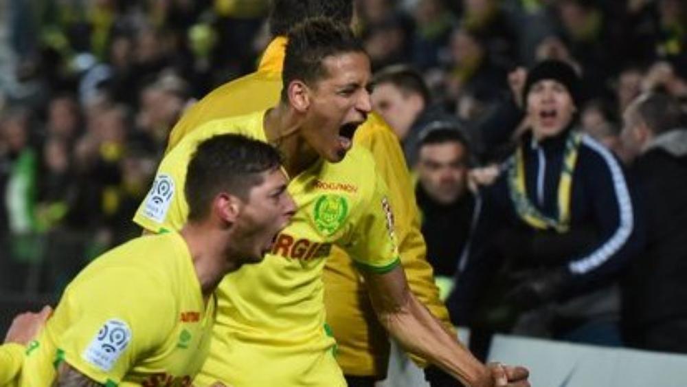 بامو يهز الشباك ويهدي هدفه لزميله المفقود سالا