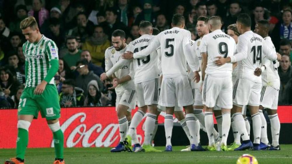 ريال مدريد يتفوق على برشلونة من حيث الأرباح